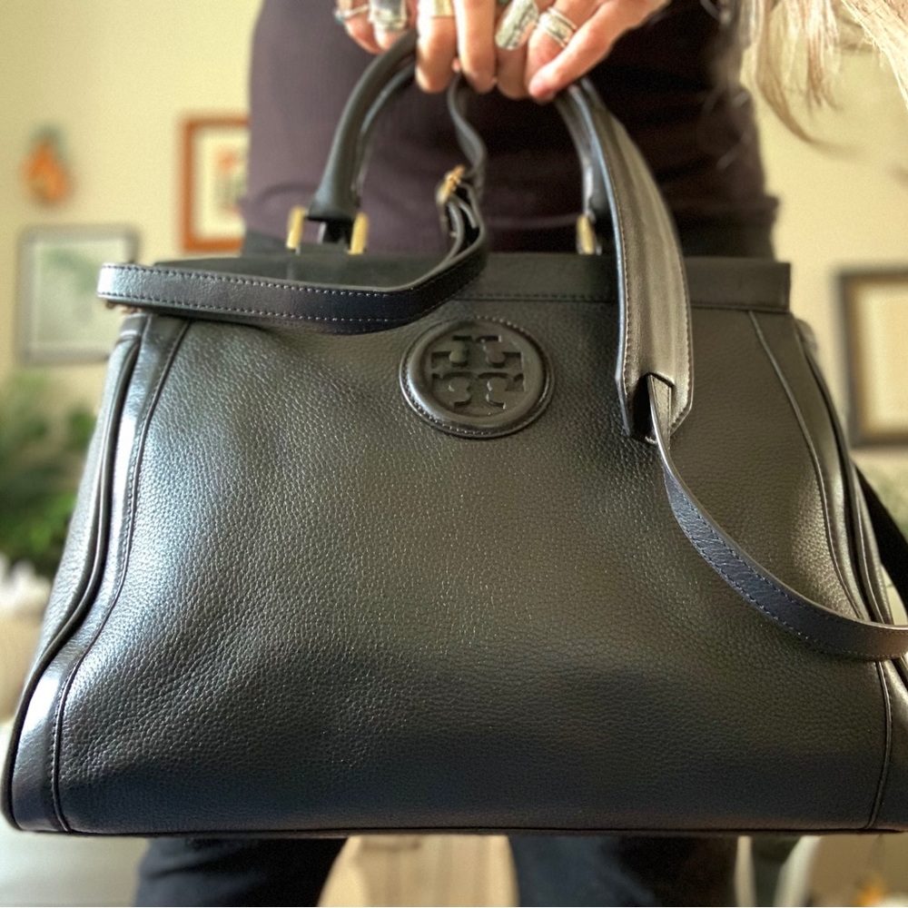 TORY BURCH RARE HANNAH SATCHEL SHOULDER BAG BLACK - Picture 2 of 8